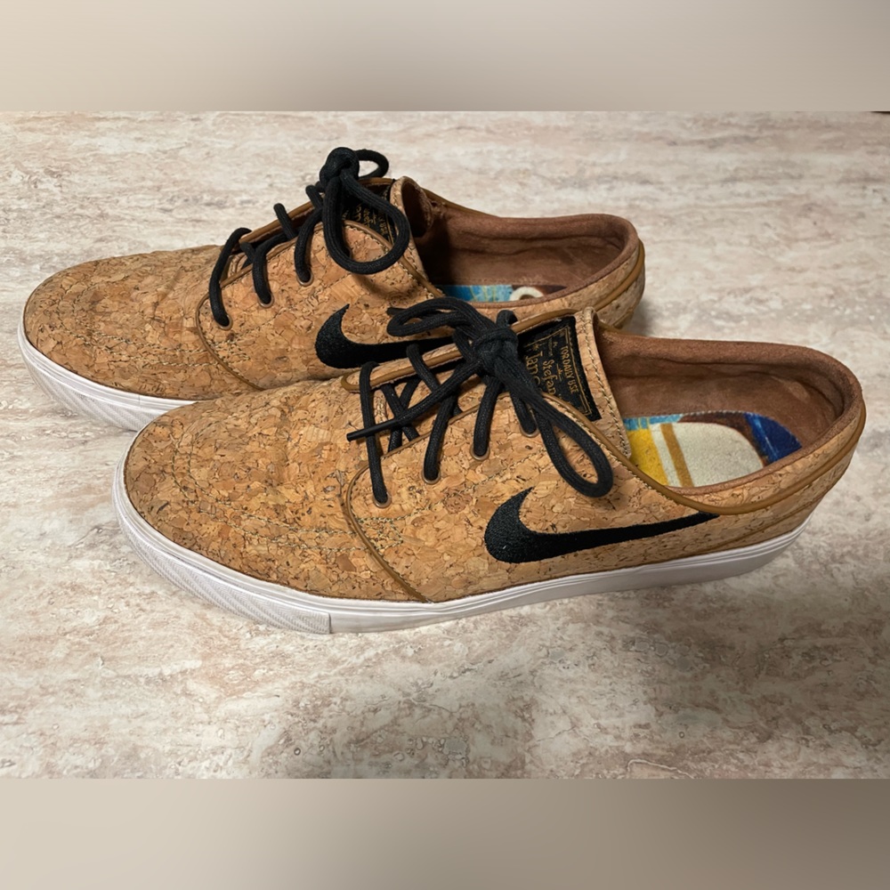 Nike Janoski “Cork” Sneakers - Picture 3 of 4